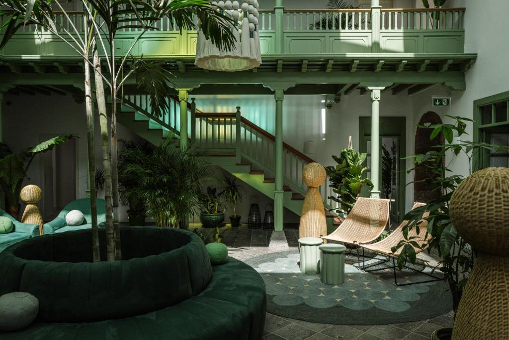 Things & Places: Pre-Spring edition