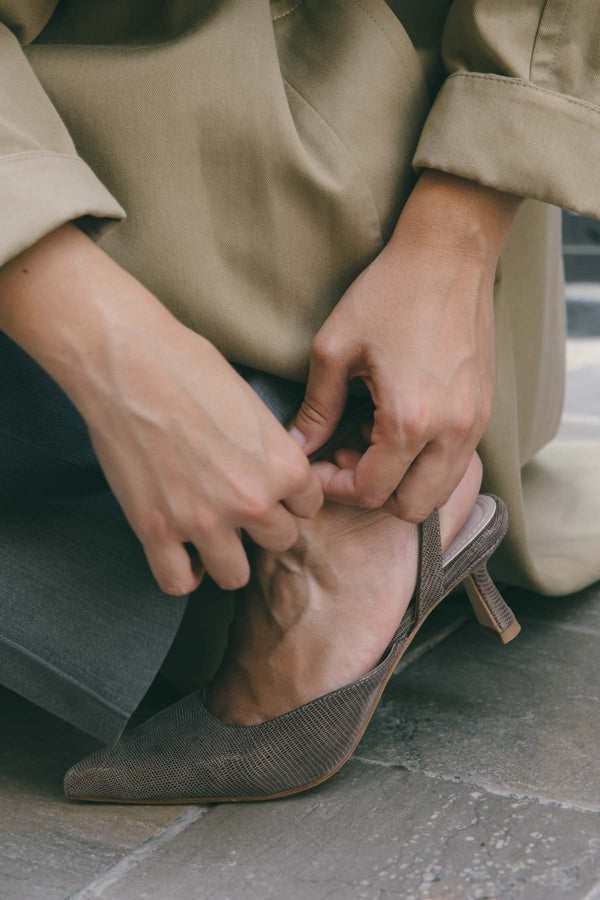 Vivienne low topo